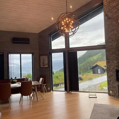 Voss Fjellvilla, Voss Villa